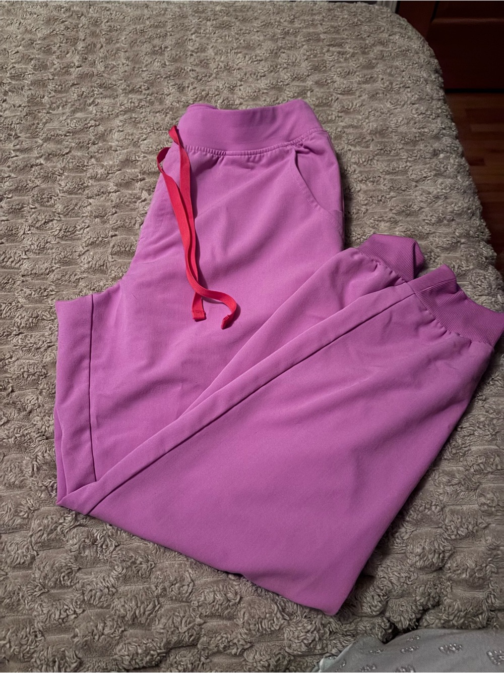 Figs Women's Pink Scrub Set Rafaela Top Zamora Bottoms - Picture 4 of 4